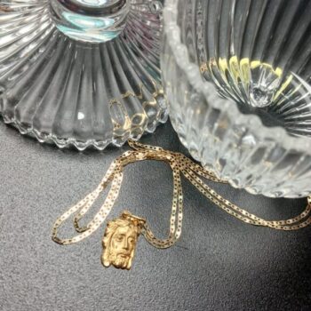 Conjunto corrente Piastrine 60 cm em ouro 18K/750 1mm + Pingente Rosto de Cristo  -  2cm em ouro18k/750