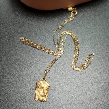 Conjunto corrente Cartier 60 cm em ouro 18K/750 1mm + Pingente Rosto de Cristo  -  2cm em ouro18k/750